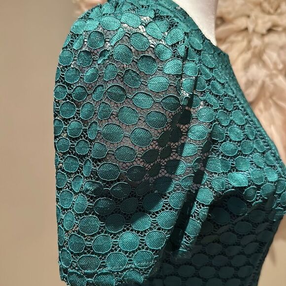 Ali & Jay green lace dress - Picture 6 of 7